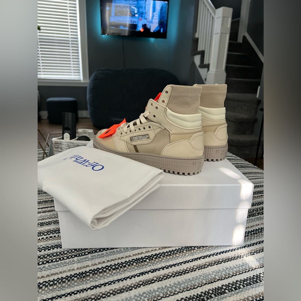 NIB/NWT: Off-White 3.0 off court calf leather sneakers - Picture 5 of 6